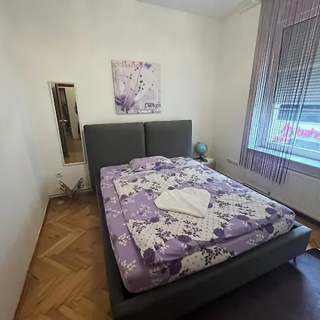 Dino City Center * Sarajevo